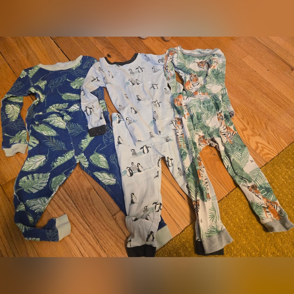 Burt's Bees Organic Cotton Pjs - Leaf, Penguin, Tiger Prints